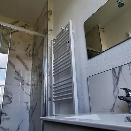 Neuf En Centre-ville Ideal Curiste Vittel